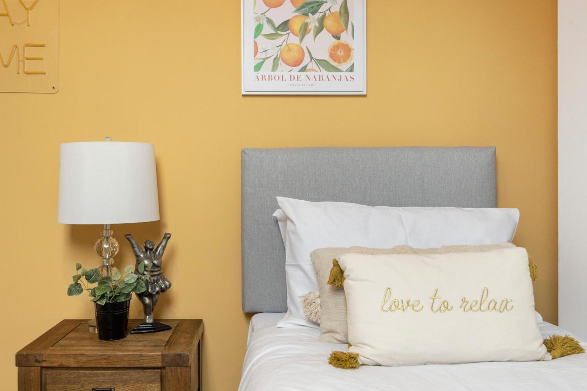 Ipswich Town Center Gem Sleep 5 Apartment Luaran gambar