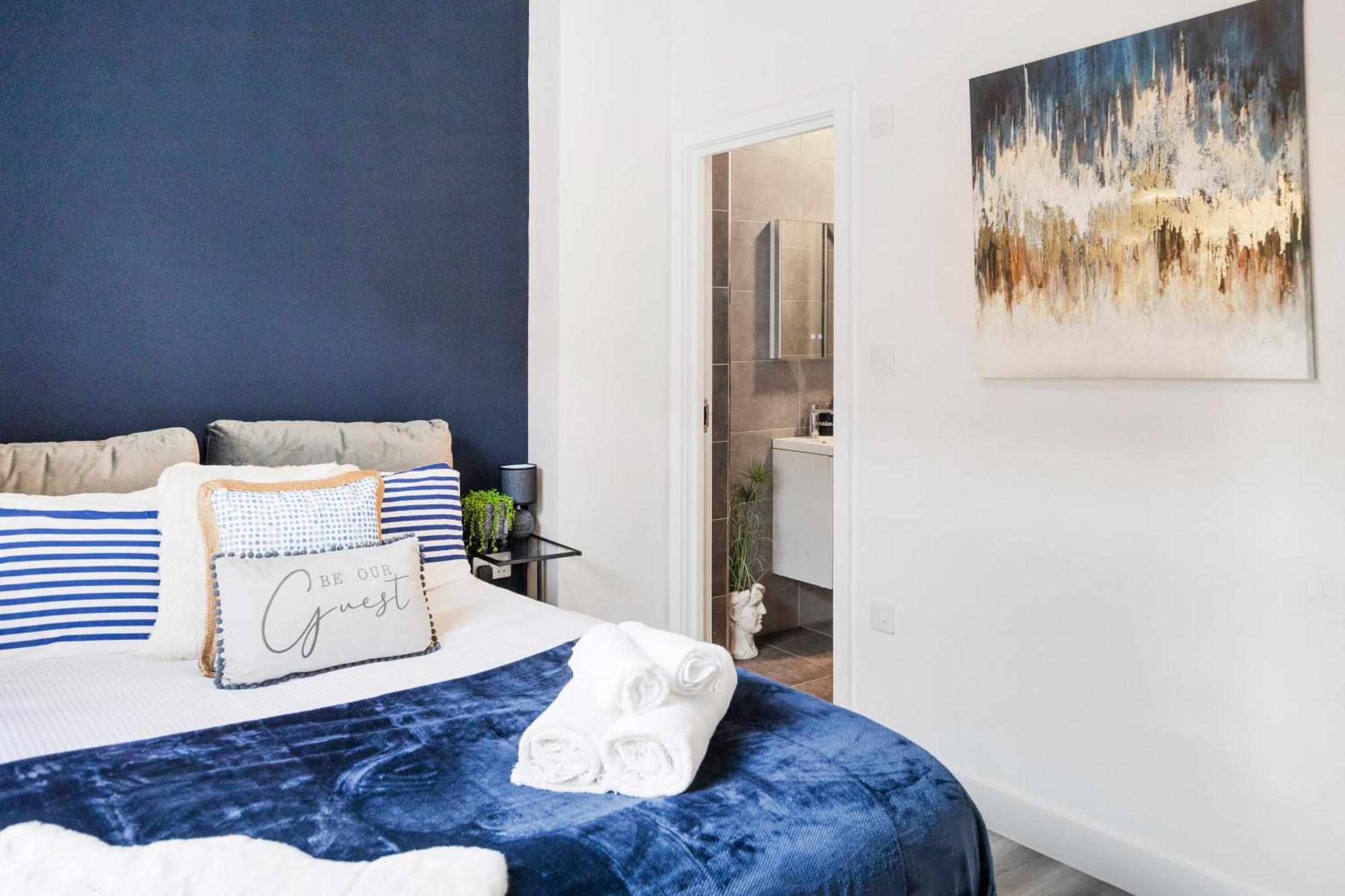 Ipswich Town Center Gem Sleep 5 Apartment Luaran gambar